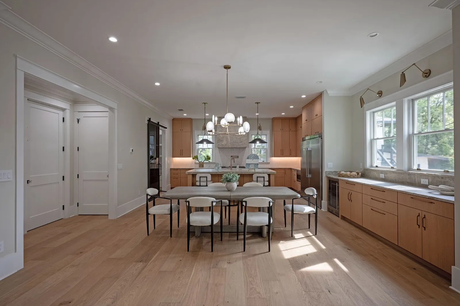 1829 Powell Place — photo 14